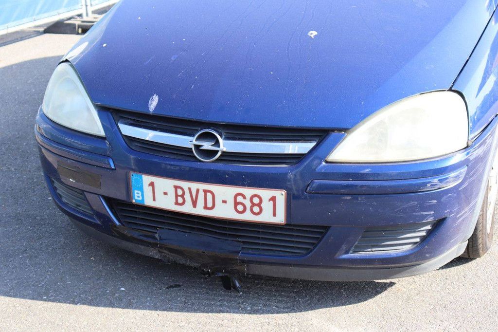 Passenger car Opel Corsa Diesel 70hp 2004 (Margin)