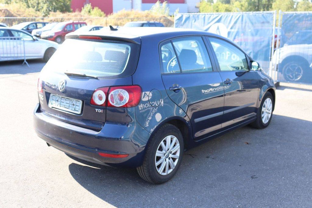 Passenger car Volkswagen Golf Diesel 105hp 2012 (Margin)