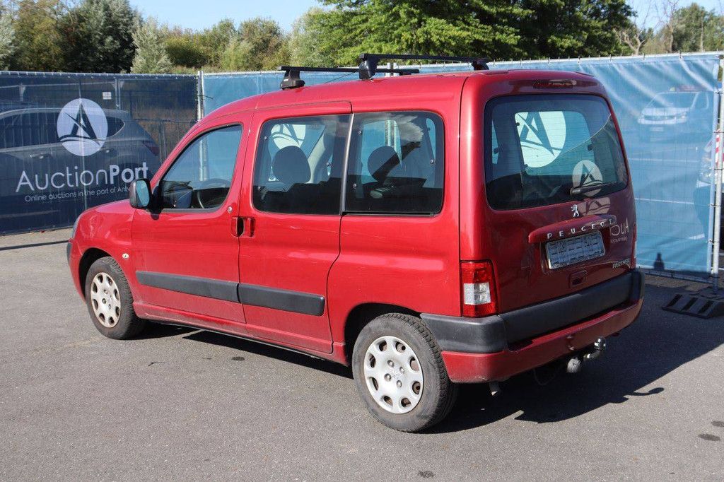 Bestelwagen Peugeot Partner Benzine 75pk 2007 (Marge)