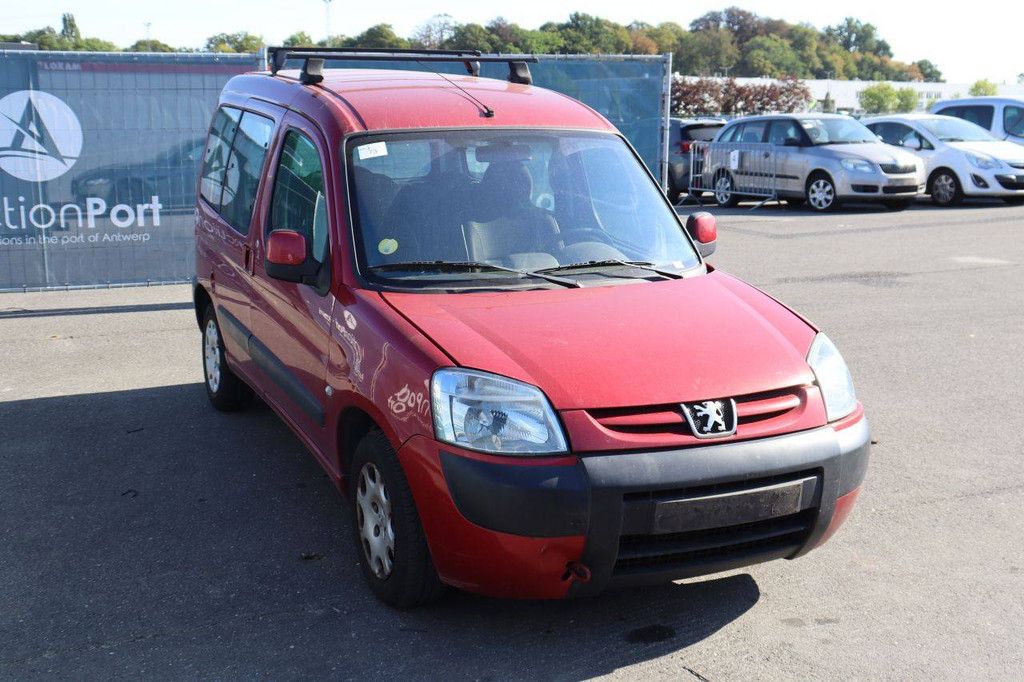 Bestelwagen Peugeot Partner Benzine 75pk 2007 (Marge)