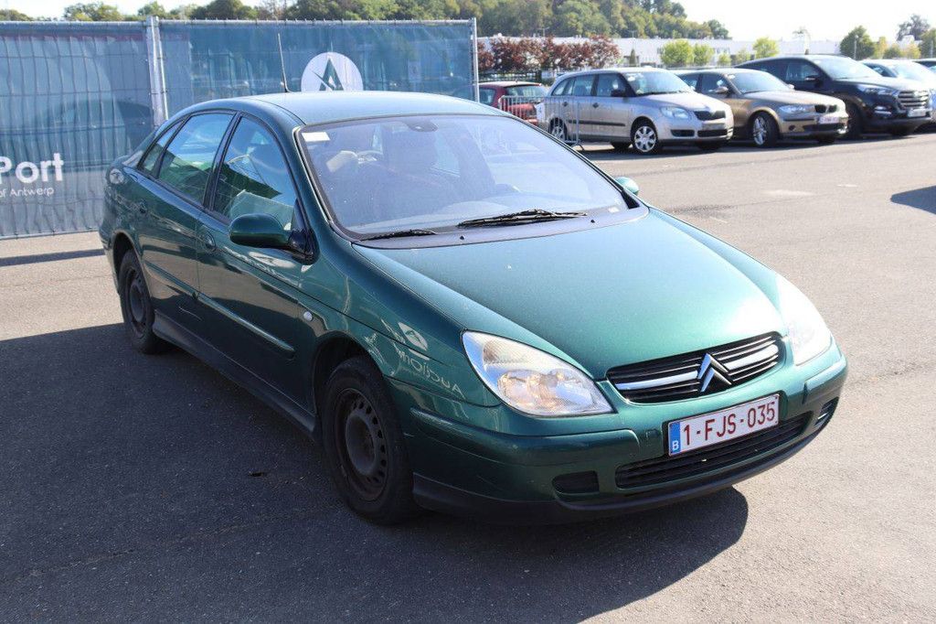 Passenger car Citroën C5 Petrol 140hp 2005 (Margin)