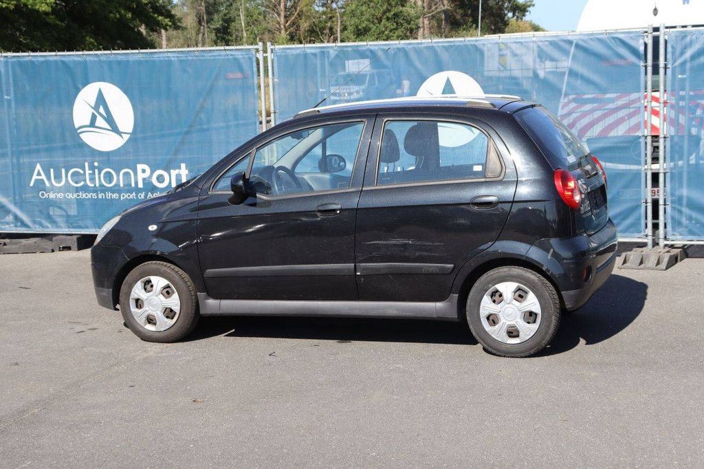 Pkw Chevrolet Spark Benzin 51 PS 2009 (Marge)