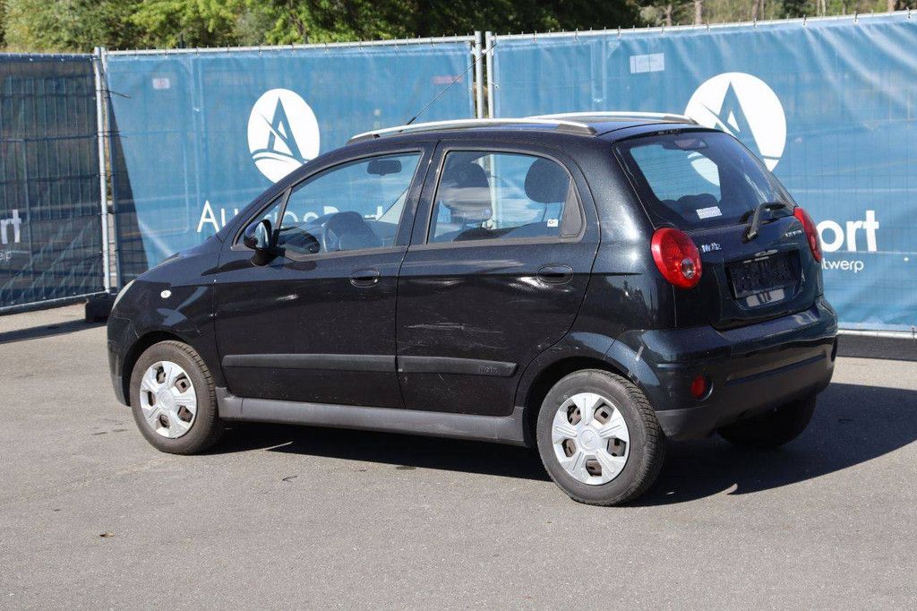 Pkw Chevrolet Spark Benzin 51 PS 2009 (Marge)