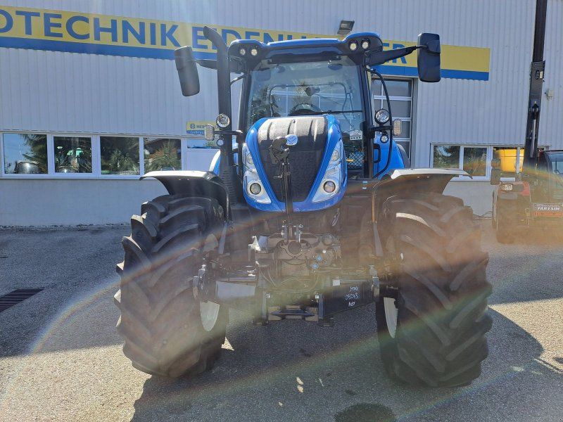 New Holland T6.180 Auto Command (Stage V)