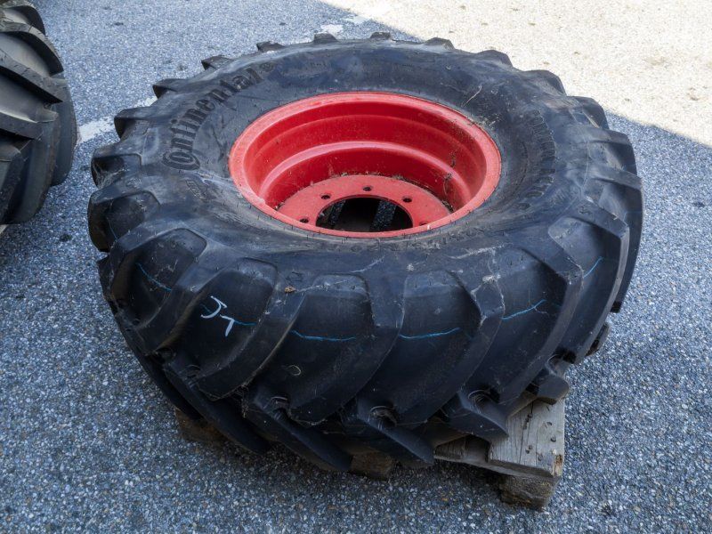 Continental 425/75R20 MPT  CONTRACT AC70G