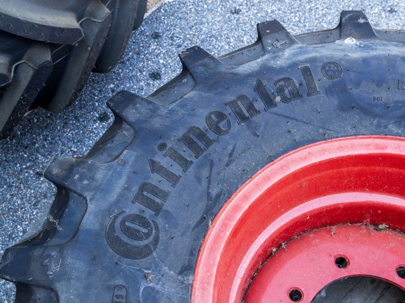 Continental 425/75R20 MPT  CONTRACT AC70G