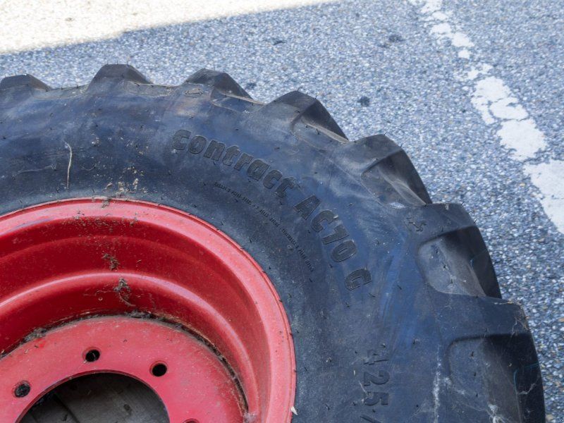 Continental 425/75R20 MPT  CONTRACT AC70G