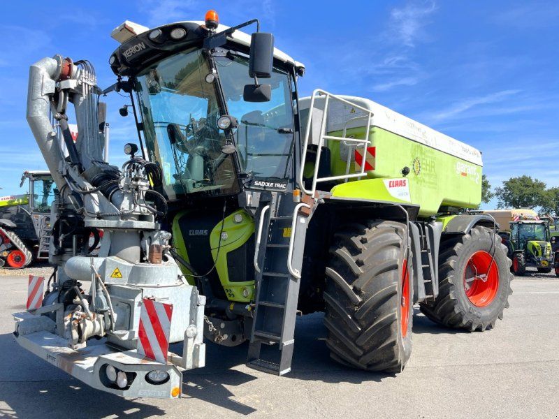Claas XERION 4000 SADDLE TRAC, KOTTE XST 16 cbm, RDA