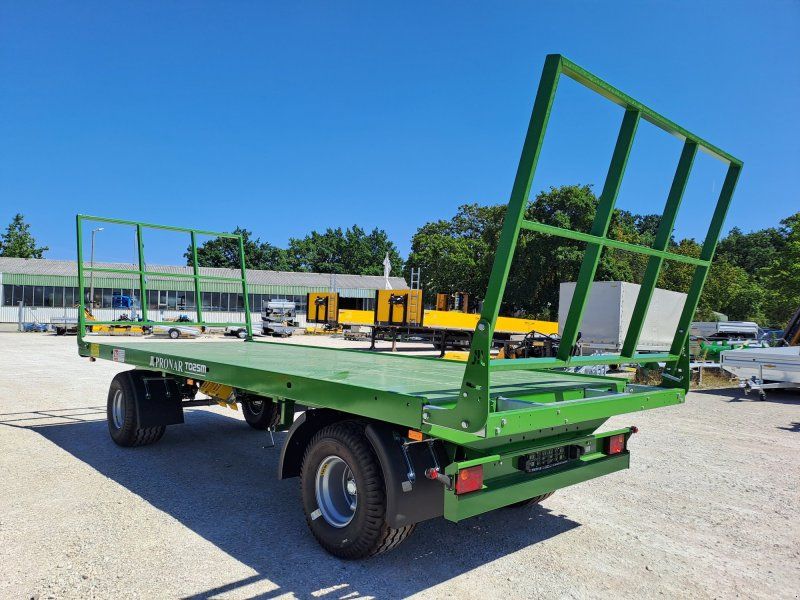 Pronar T 025 M