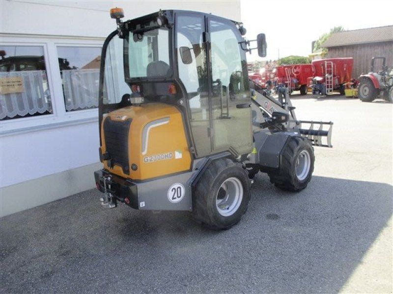 Giant G 2300 HD #890