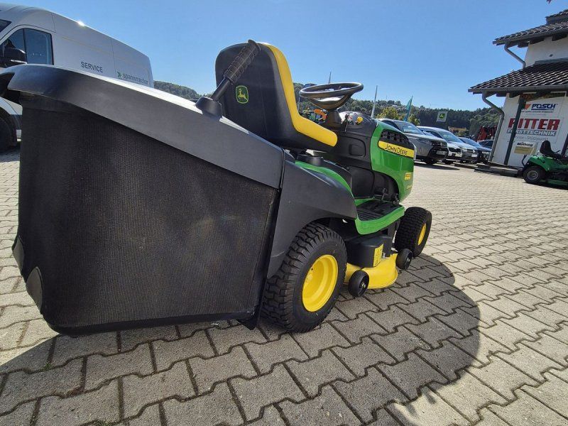 John Deere X166R