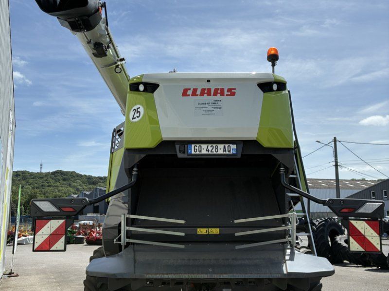Claas TRION 650