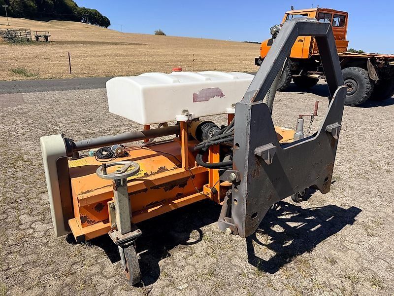 225 FKM für Unimog