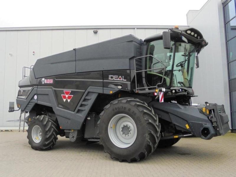Massey Ferguson IDEAL 7