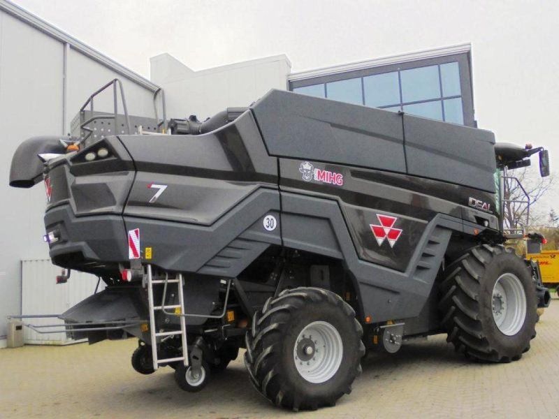 Massey Ferguson IDEAL 7