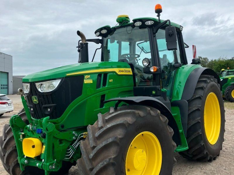 John Deere 6M 165