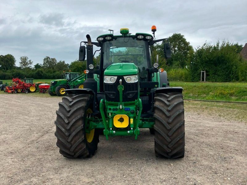 John Deere 6M 165