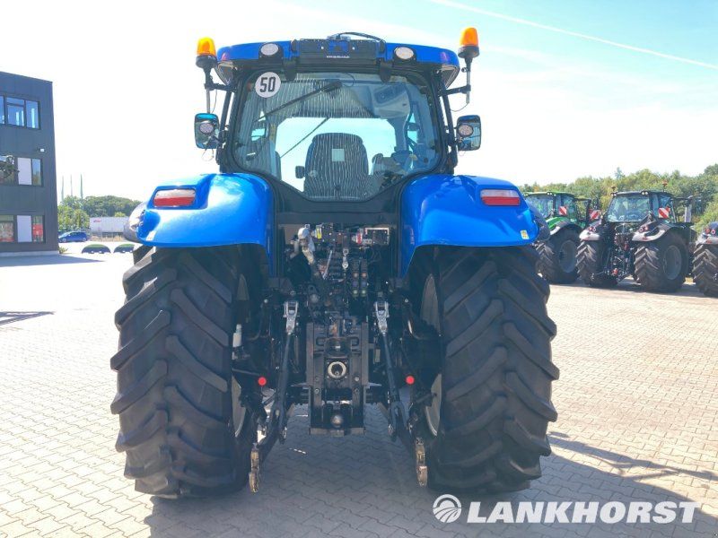 New Holland T6090