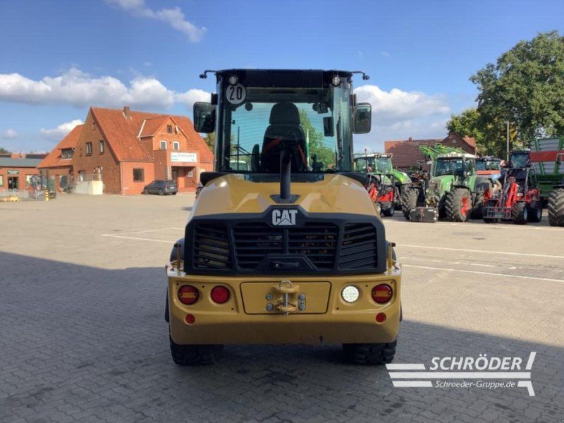 Caterpillar 908
