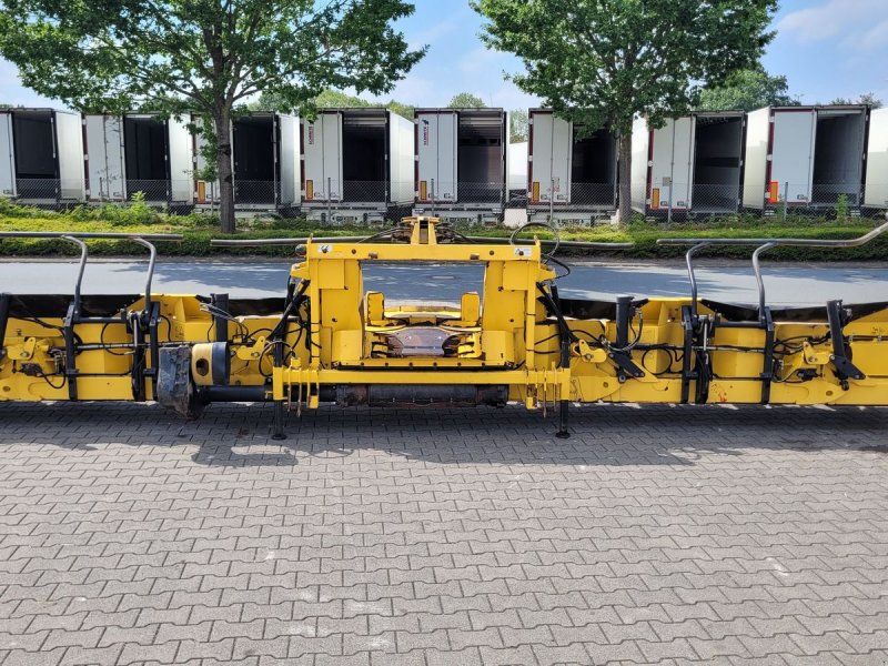 New Holland 470 FI (Kemper 375)