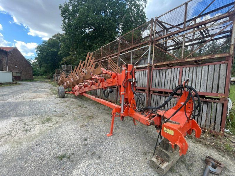 Kuhn Challenger 9 NSH