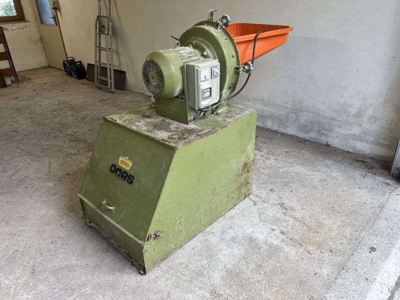 OMAS Getreidemühle