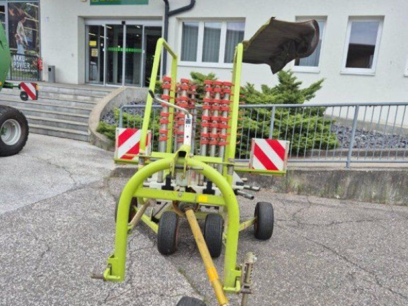 Claas Liner 390S