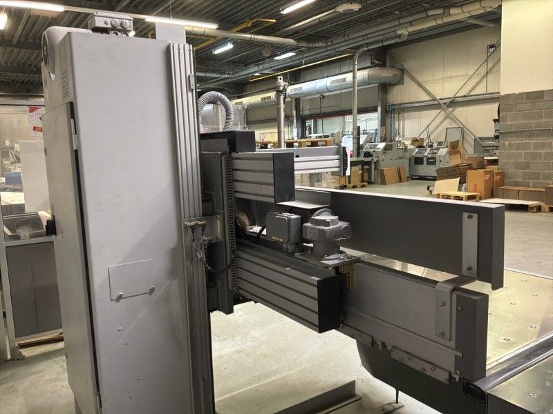 2011 Polar 130-ER-4 / M803-01 Automatic Unloader for a Cutting Machine