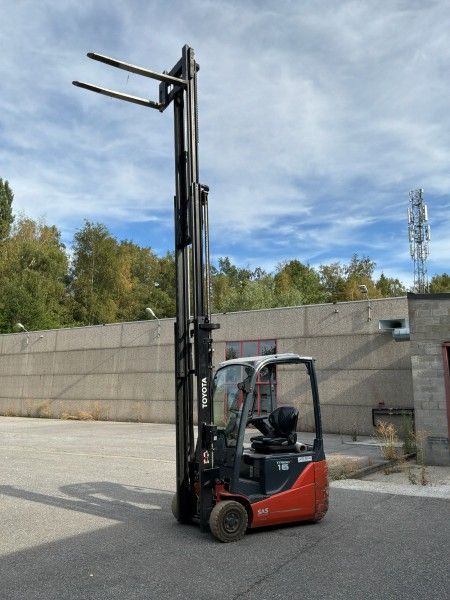 2019 Toyota Traigo 48 16/8FBEK16T Electric Forklift