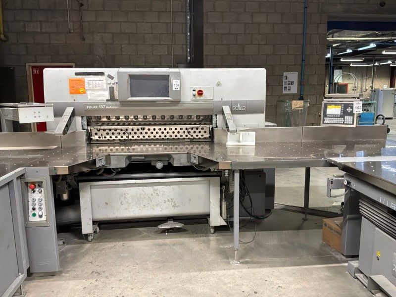 2011 Polar 137 AT XT Plus Autotrim High-Quality Cutting Machine