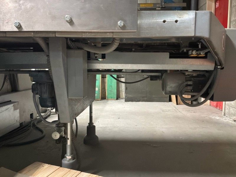 2011 Polar 137 AT XT Plus Autotrim High-Quality Cutting Machine