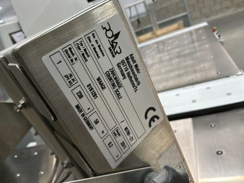 2011 Polar WAAGE Digital Paper Scale