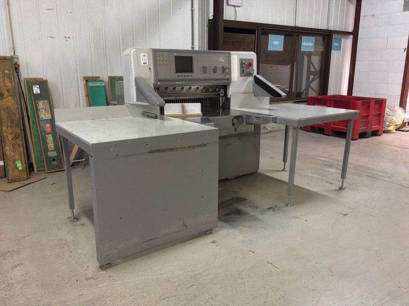 1999 Polar 92 ED Professional Cutting Machine