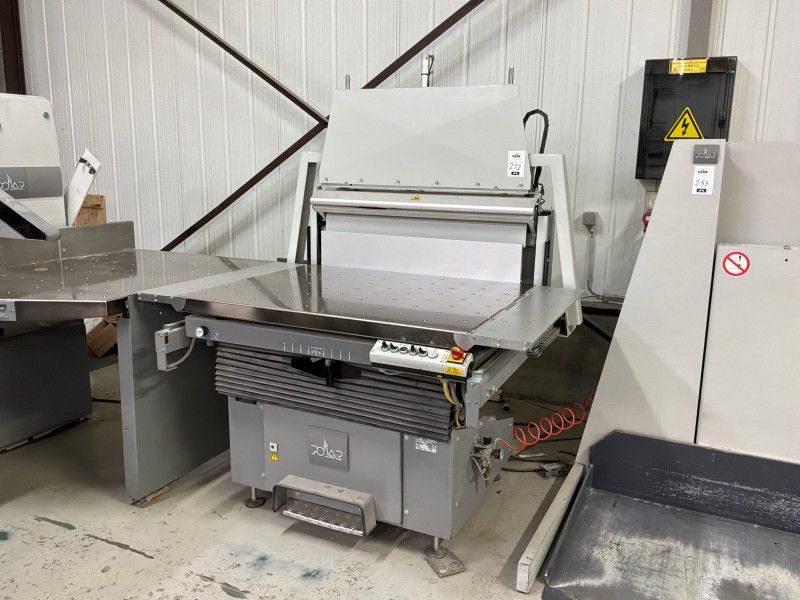 2008 Polar RAH-4 Automatic Creasing and Shaking Table