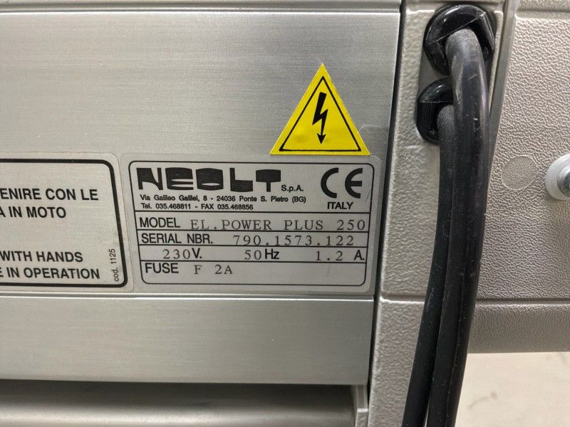 Neolt EL Power Plus 250 Large-Format Roll-Fed Cutter