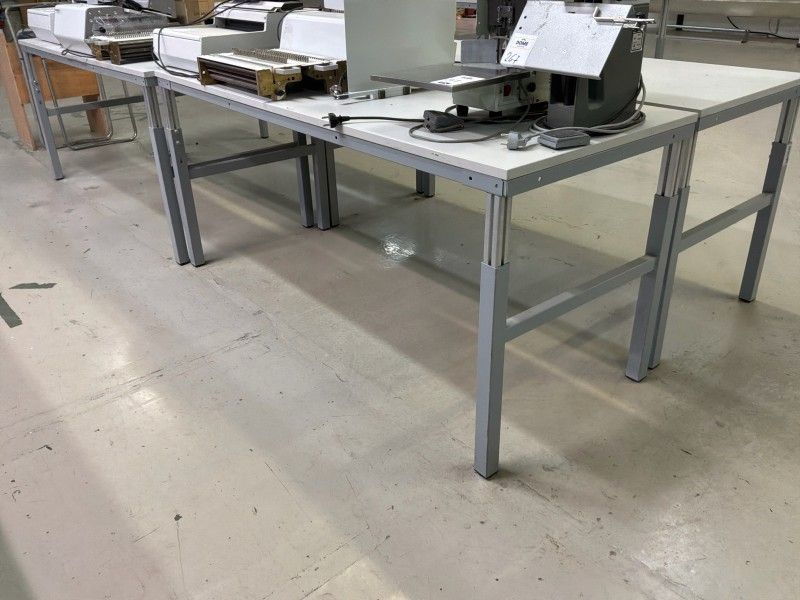 2011 RAU 345736 Workbench (4)