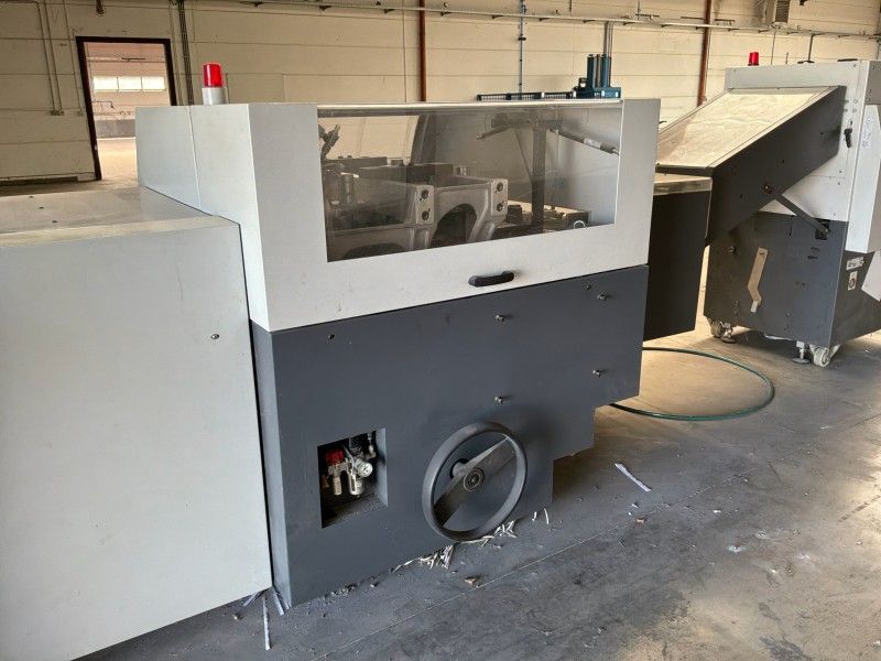 2010 Heidelberg Stitchmaster TR350 Drie-messensnijder