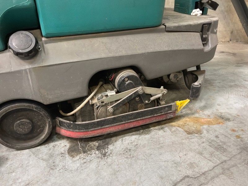 2012 Tennant T7 Floor Cleaner