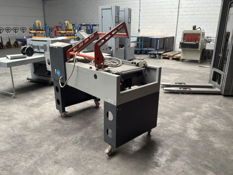 2006 SIAT GS55 SA Shrink Wrapping Machine