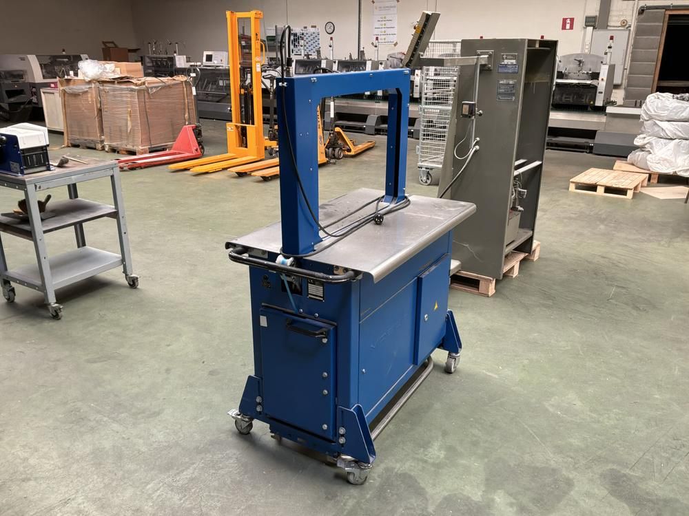 2005 Mosca RO-M-P4 Strapping Machine