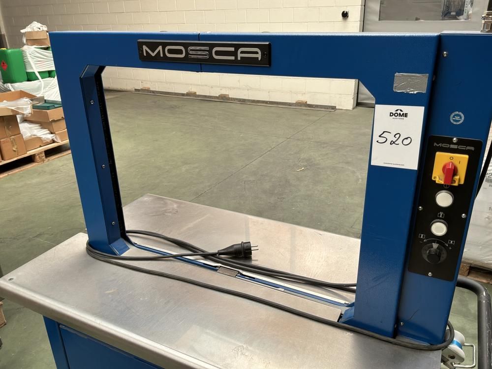 2005 Mosca RO-M-P4 Strapping Machine