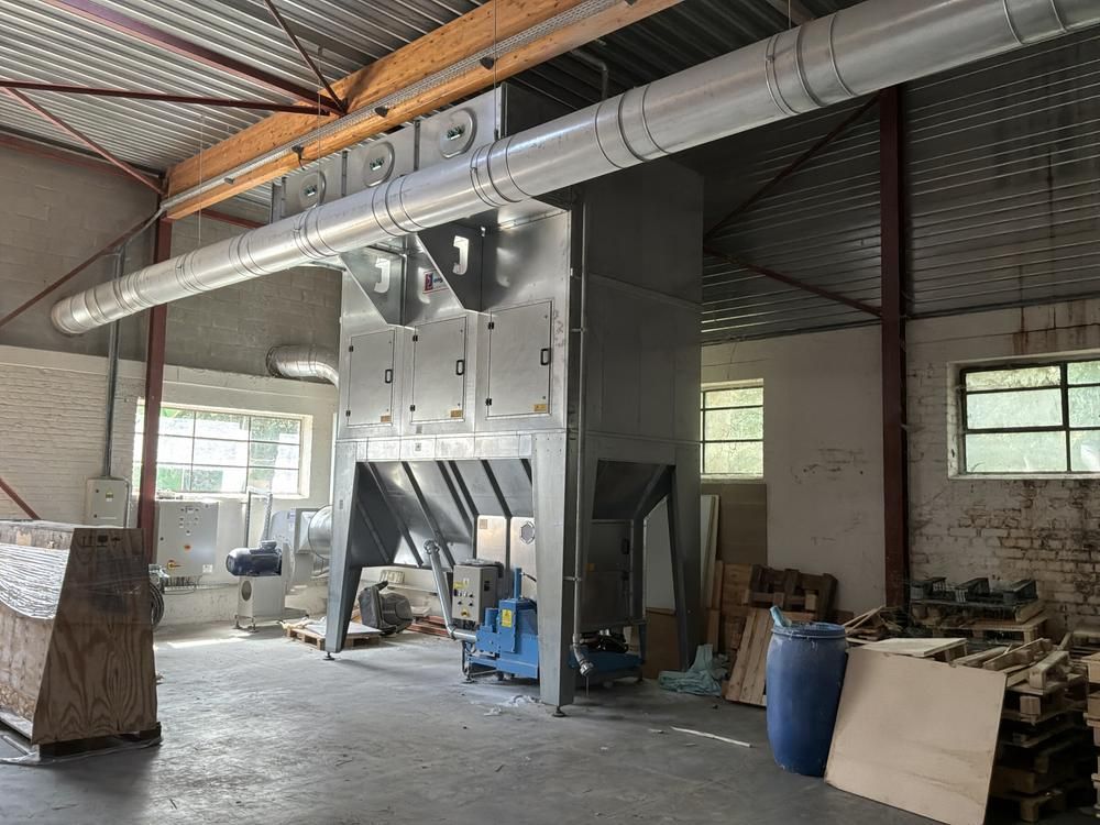 2006 Jongejans Filter Extraction System with Container Press