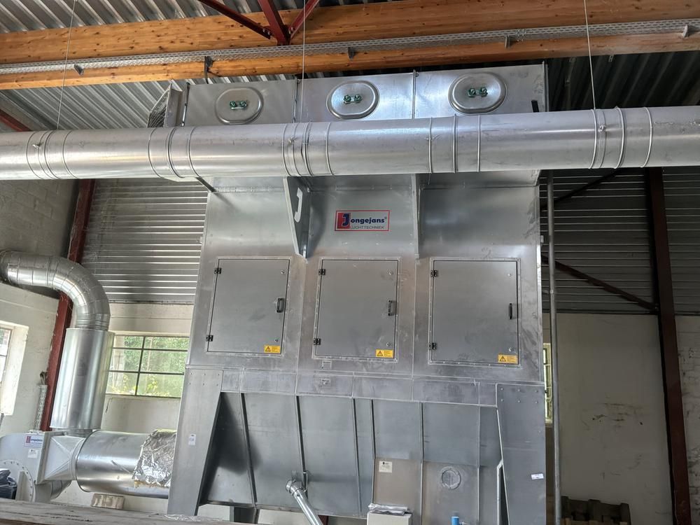 2006 Jongejans Filter Extraction System with Container Press