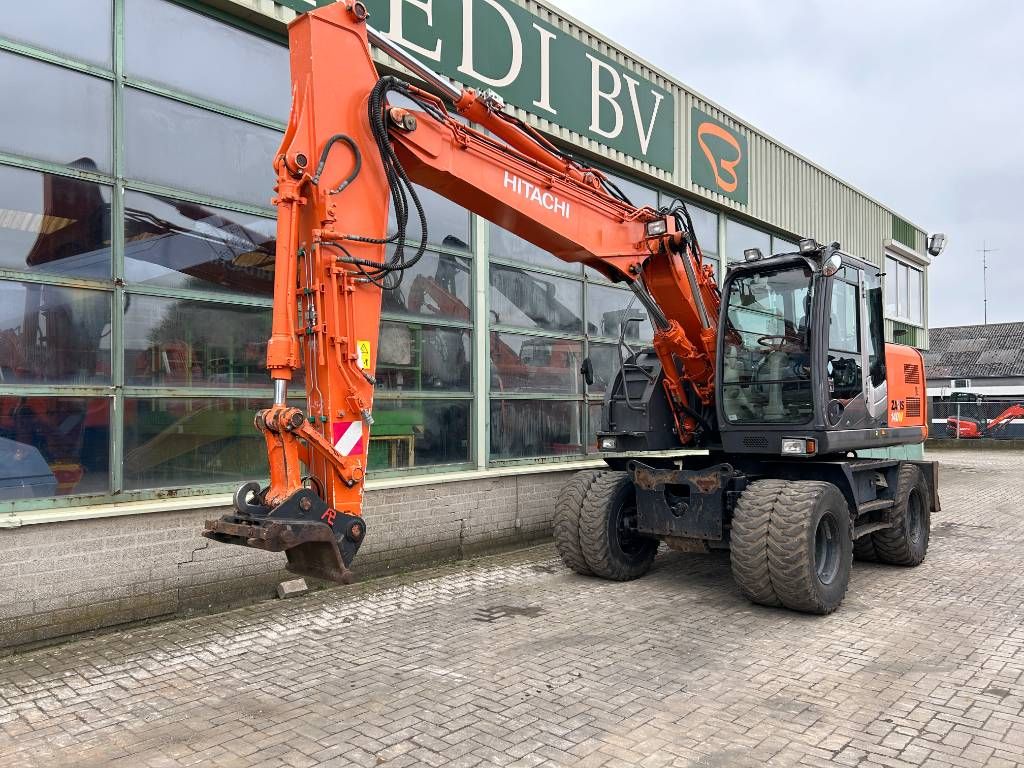 Hitachi ZX 140 W-3