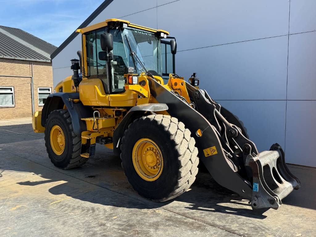 Volvo L70G - Quick Coupler / 3th Function