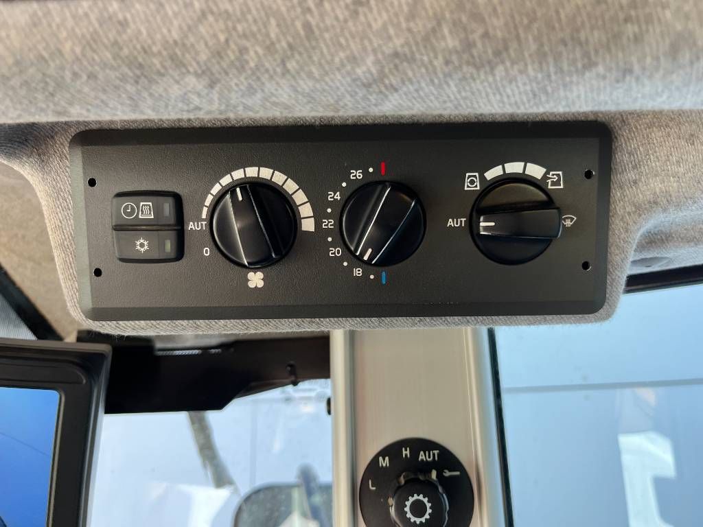 Volvo L70G - Quick Coupler / 3th Function