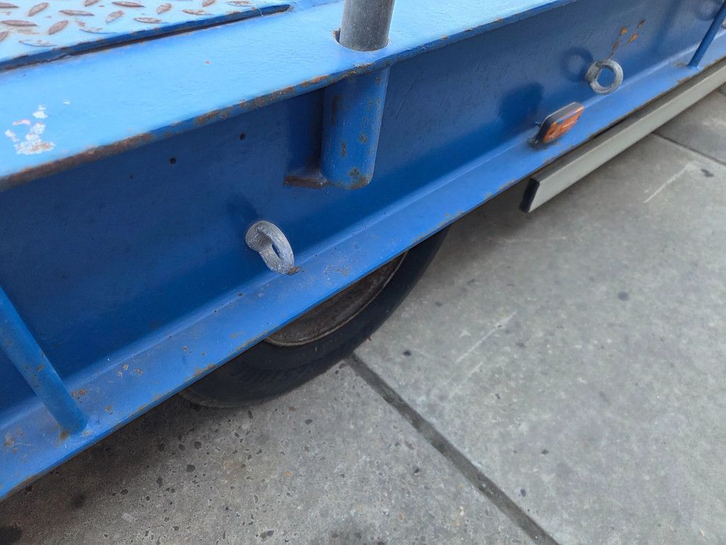 Nooteboom 3 as bladgeveerd langzaamverkeer