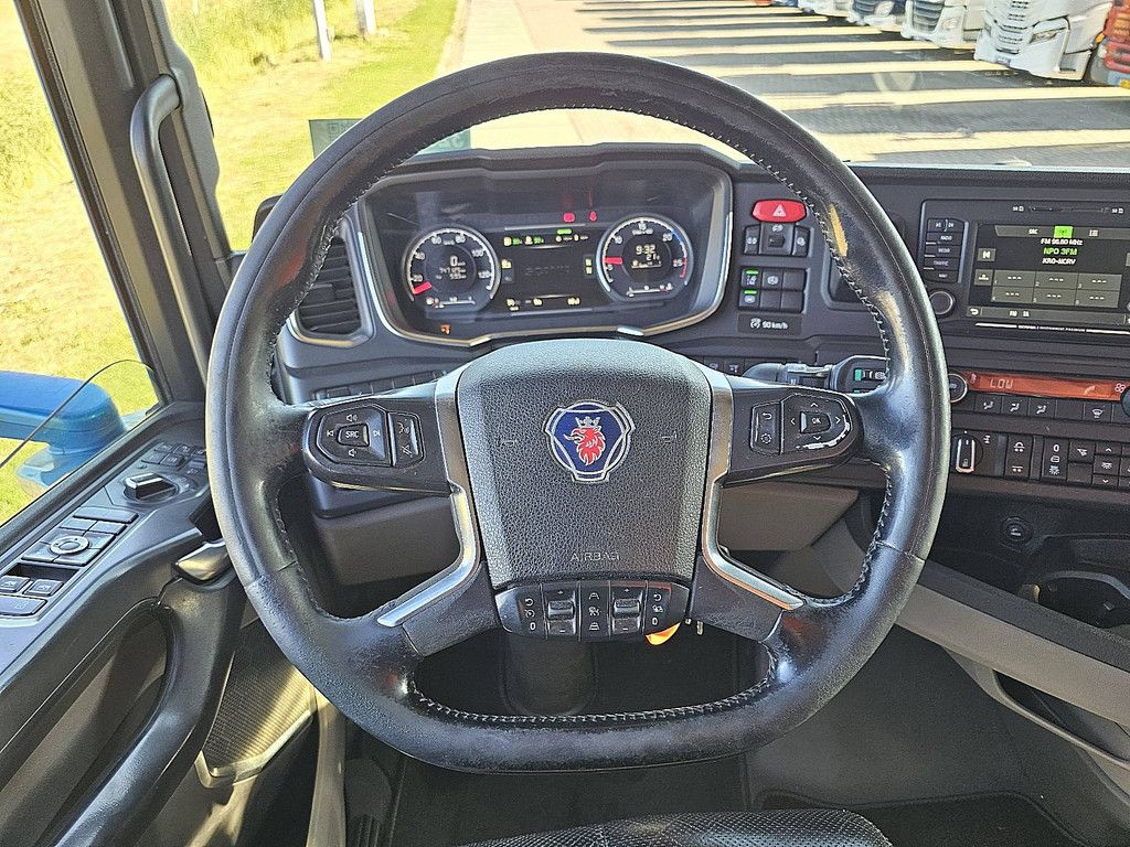 SCANIA S450 hl,6x2*4,durabright
