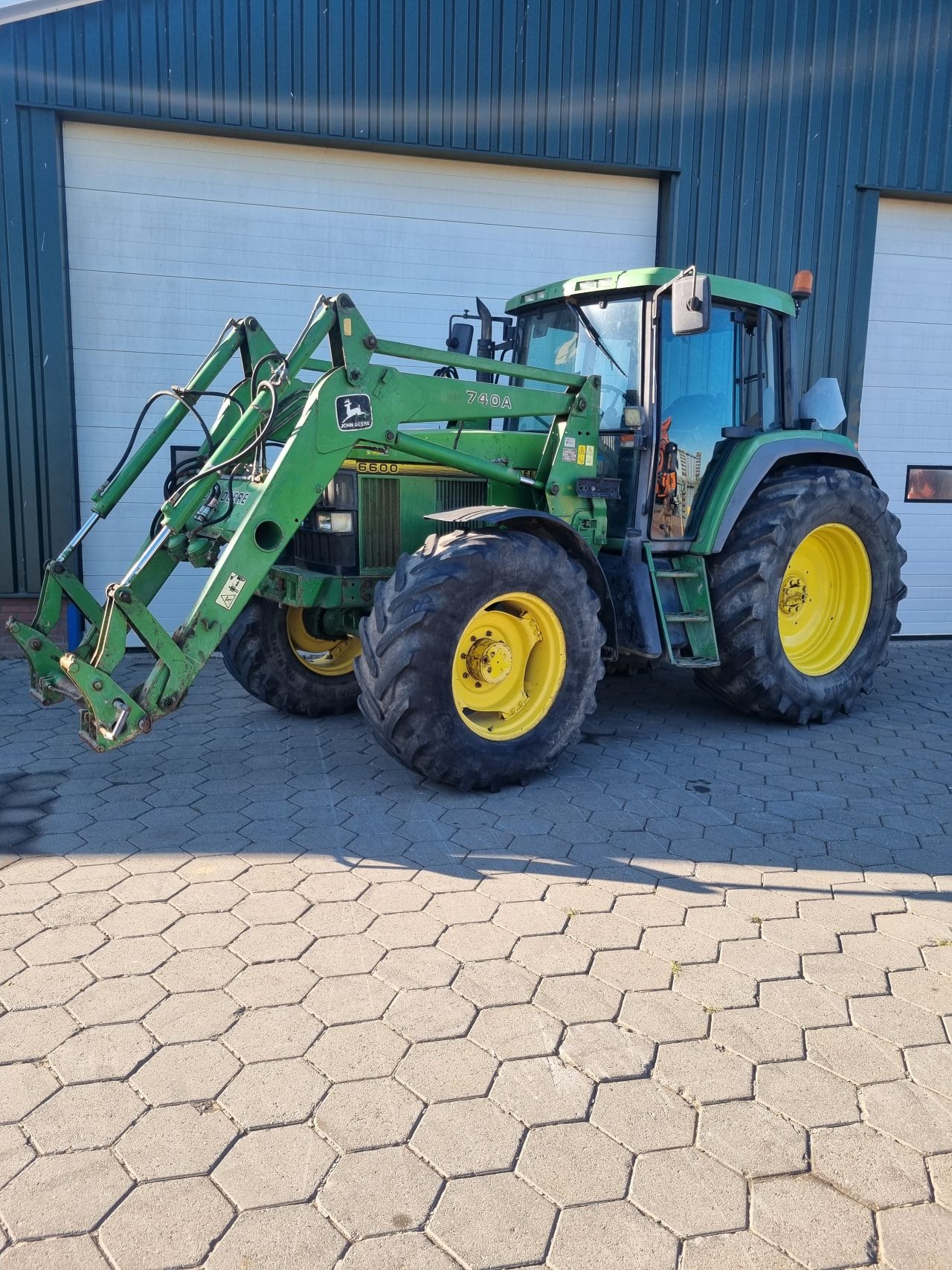 John deere tractor/trekker 6600 met voorlader