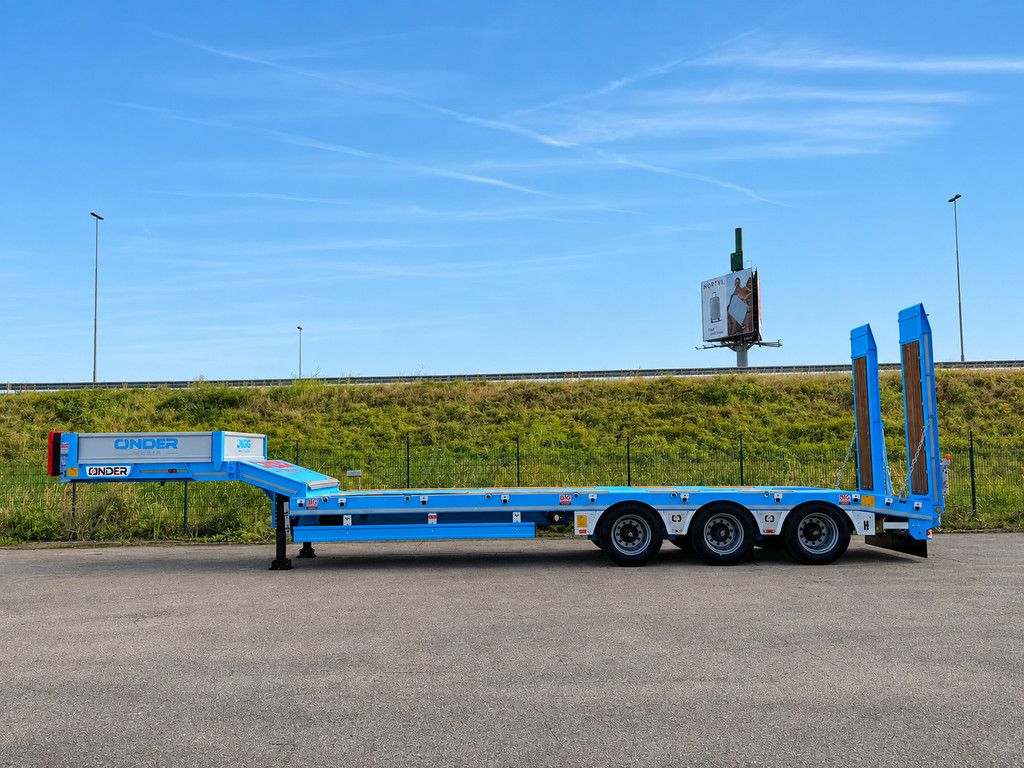 Onder AGM3 - 56 Ton trailer - Export trailer 3M width